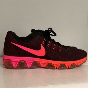 Nike Airmax tail wind 8 women’s running sneakers